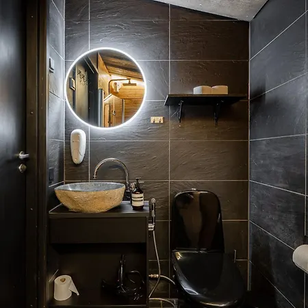 Koskisviitti 4 - Private High Quality With Views شقة